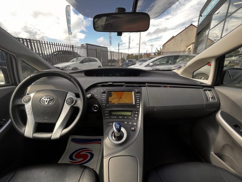TOYOTA PRIUS 136h Dynamic 17 pouces Cuir 07/2011