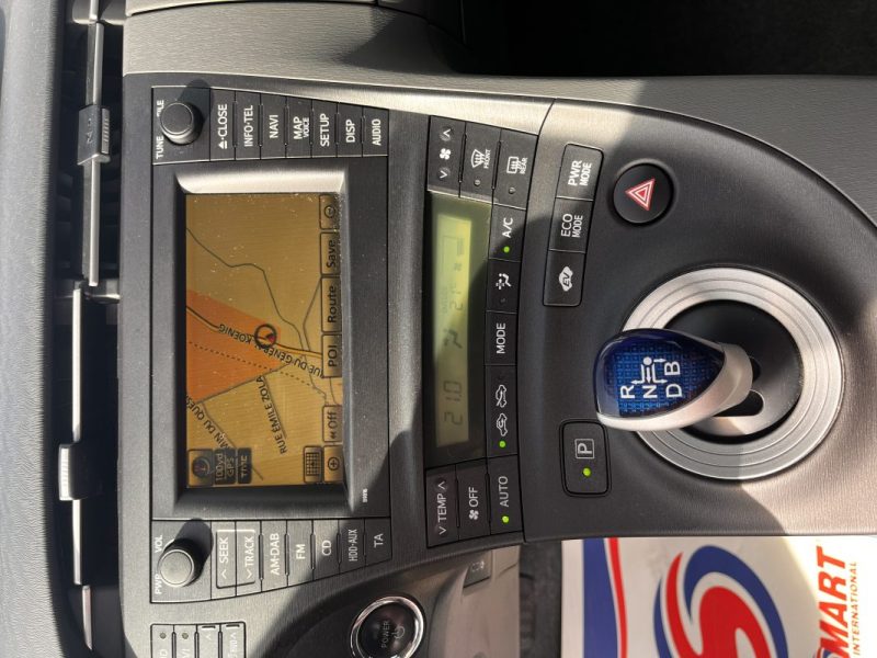 TOYOTA PRIUS 136h Dynamic 17 pouces Cuir 07/2011