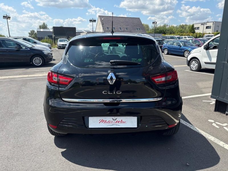 RENAULT CLIO 2015
