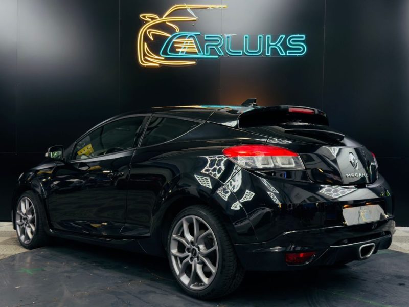 RENAULT MEGANE RS COUPÉ 2.0 TURBO 275 cv