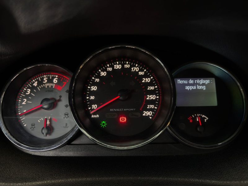 RENAULT MEGANE RS COUPÉ 2.0 TURBO 275 cv