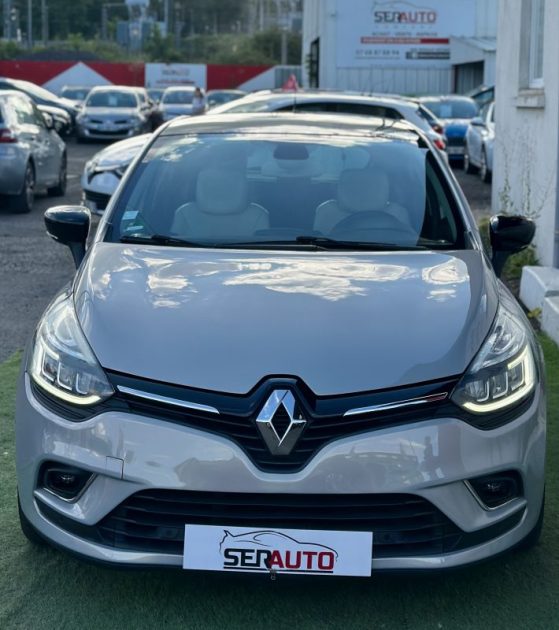 RENAULT CLIO 2017