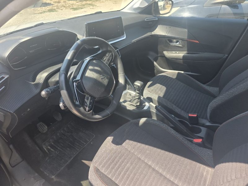 PEUGEOT 208 1.5 blue HDI 100CH gps