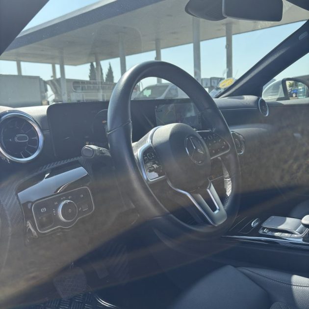 MERCEDES CLASSE A 180d Style Line 8G-DCT CAMERA