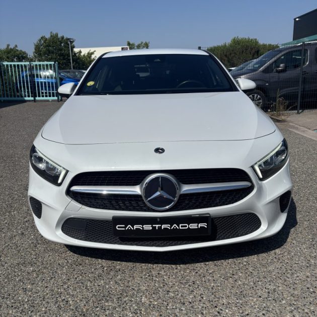 MERCEDES CLASSE A 180d Style Line 8G-DCT CAMERA