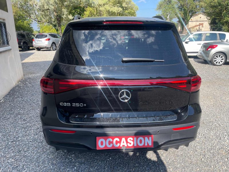 MERCEDES CLASSE EQB 2024