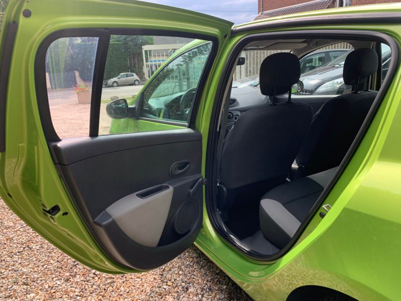 RENAULT CLIO 2010   1.5l dci 