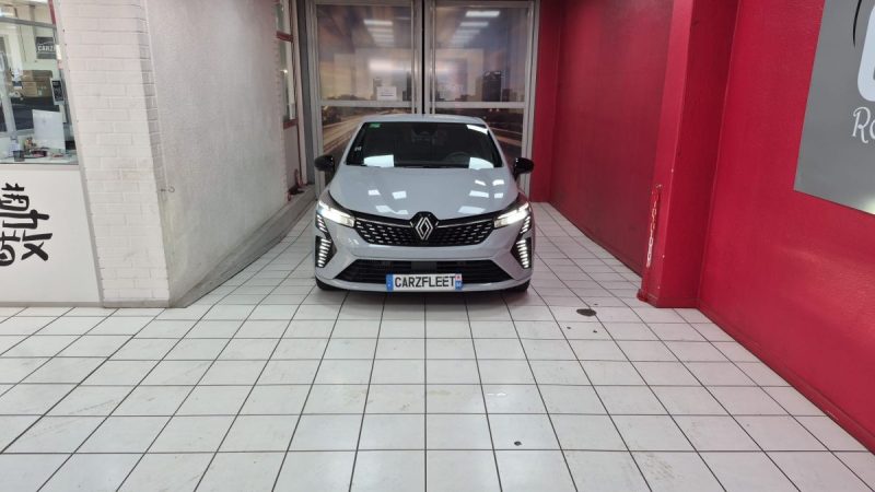 RENAULT CLIO 2024