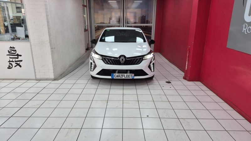 RENAULT CLIO 2024