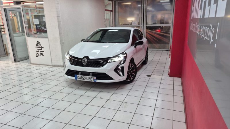 RENAULT CLIO 2024