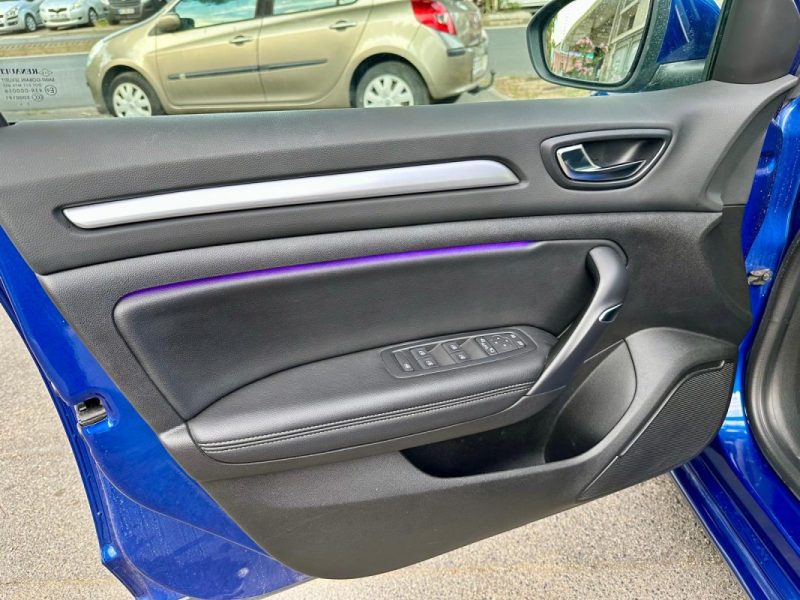 RENAULT MEGANE IV 1.5 Blue dCi 115 INTENS EDC **1ère MAIN**