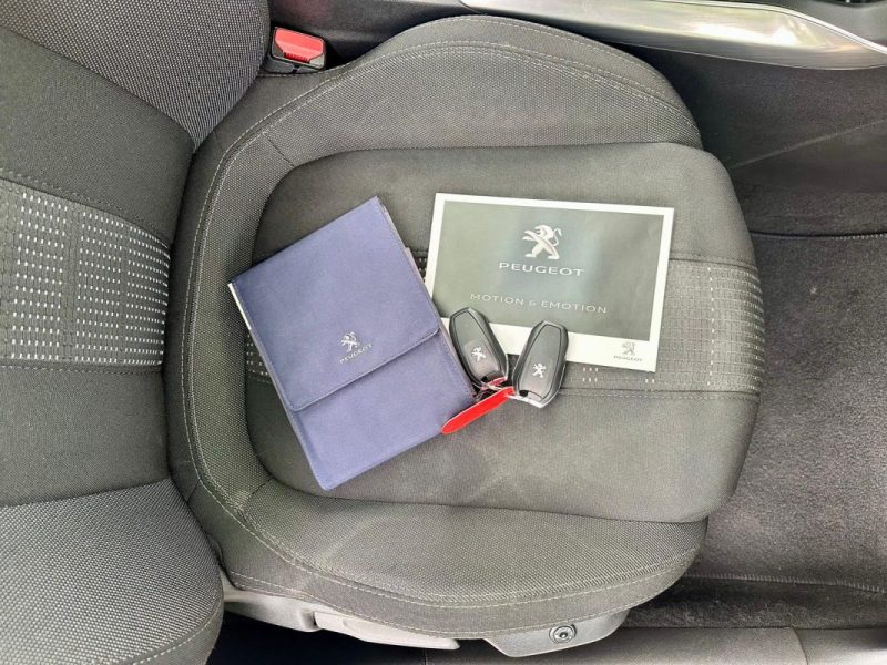 PEUGEOT 308 2.0 BlueHDI 150 FELINE EAT6