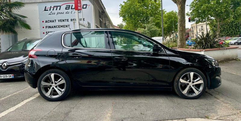 PEUGEOT 308 2.0 BlueHDI 150 FELINE EAT6