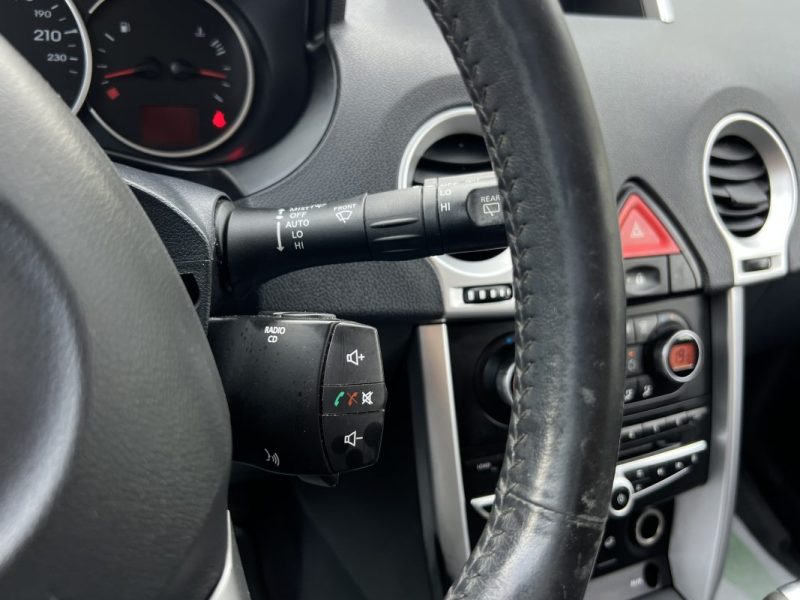 RENAULT KOLEOS PRIVILEGE 2.0 DCI 175 Cv 4x4 TOIT OUVRANT INTERIEUR CUIR GPS BOSE - GARANTIE 1 AN