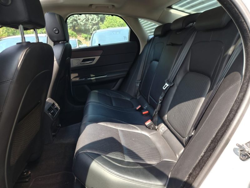 JAGUAR XF II 2.0D 180 PRESTIGE AUTO*ACC*PANO*CAMERA*CUIR*