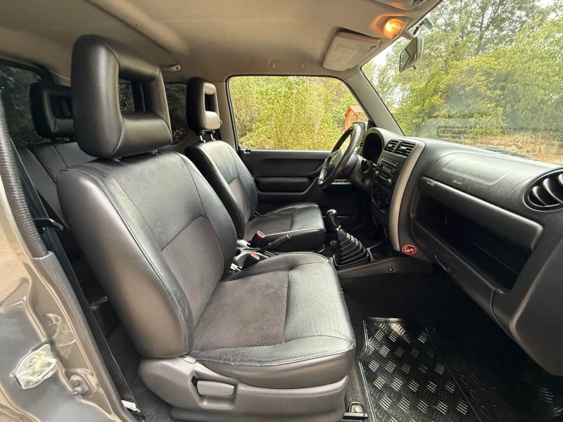 SUZUKI JIMNY 1.3 VVT 85 PACK SE 