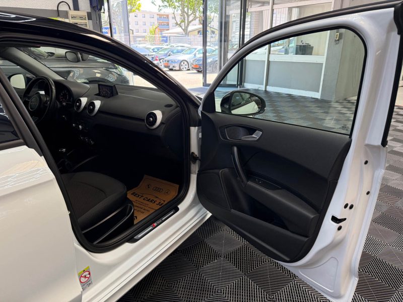 AUDI A1 SPORTBACK 2014