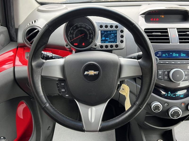 CHEVROLET SPARK LT 1.2 82 Cv 5 PORTES CLIMATISATION BLUETOOTH CRIT AIR 1 - GARANTIE 1 AN