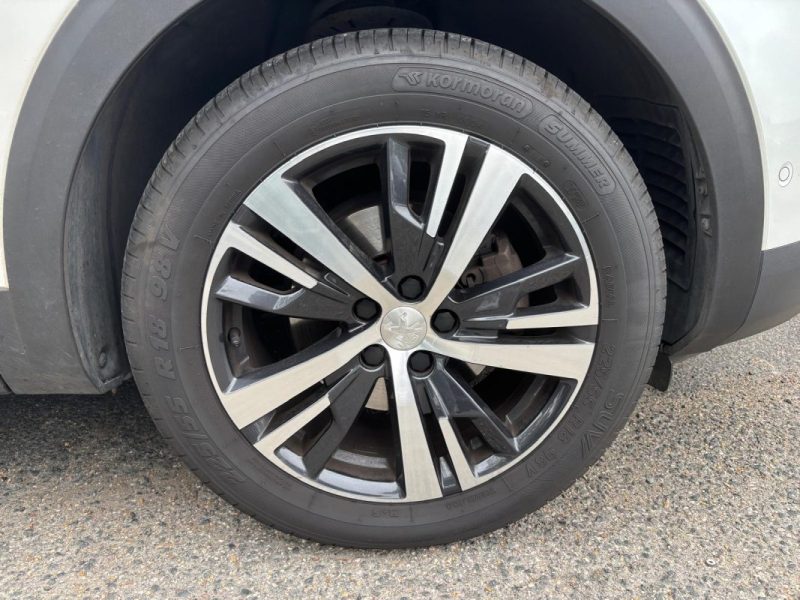 PEUGEOT 3008 1.2 130 ALLURE BUSINESS 