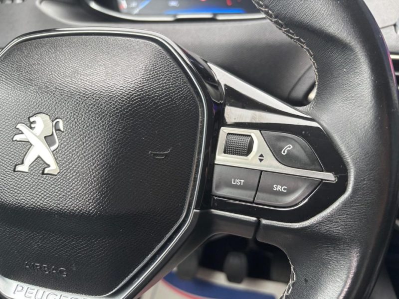 PEUGEOT 3008 1.2 130 ALLURE BUSINESS 