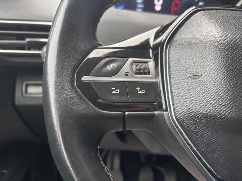 PEUGEOT 3008 1.2 130 ALLURE BUSINESS 