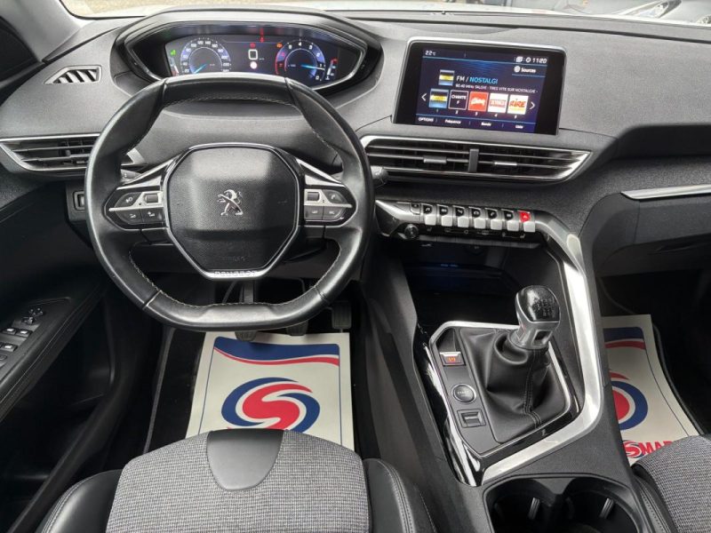 PEUGEOT 3008 1.2 130 ALLURE BUSINESS 