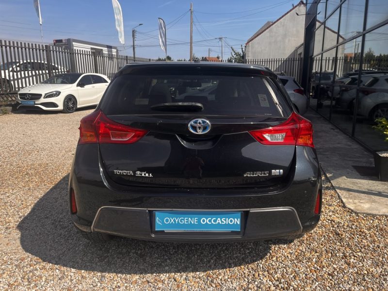 TOYOTA AURIS 136H Style Toit panoramique 01/2014