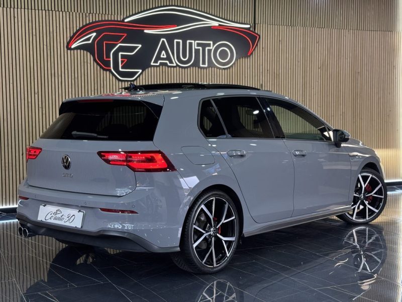 VOLKSWAGEN GOLF 2021