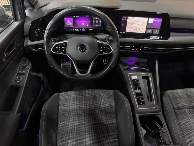 VOLKSWAGEN GOLF 2021