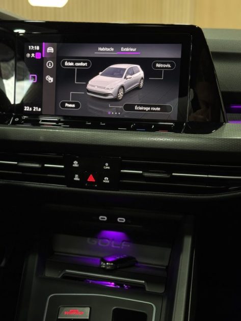 VOLKSWAGEN GOLF 2021