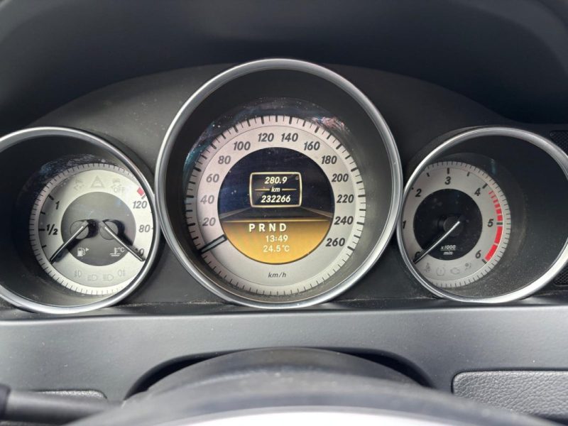MERCEDES CLASSE C PHASE II 220 CDI 170 7G TRONIC AVANTGARDE