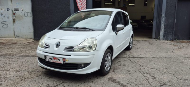 Renault Modus phase 2 1.5l Dci 85ch, *Clim auto*, *Attelage*, *Idéale jeune conducteur*