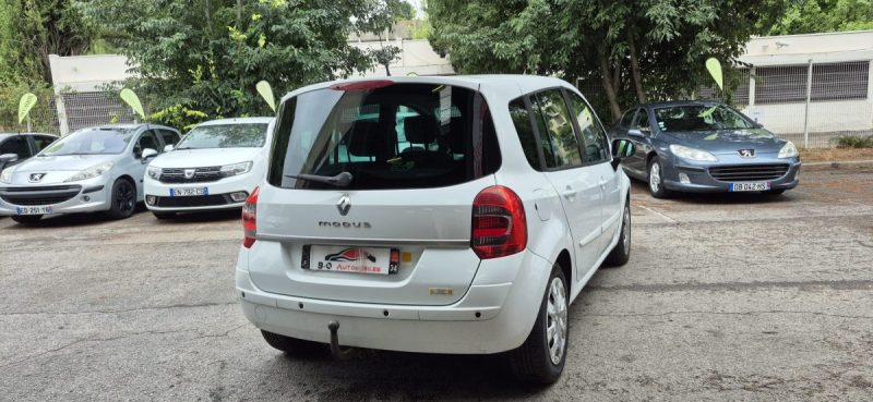 Renault Modus phase 2 1.5l Dci 85ch, *Clim auto*, *Attelage*, *Idéale jeune conducteur*