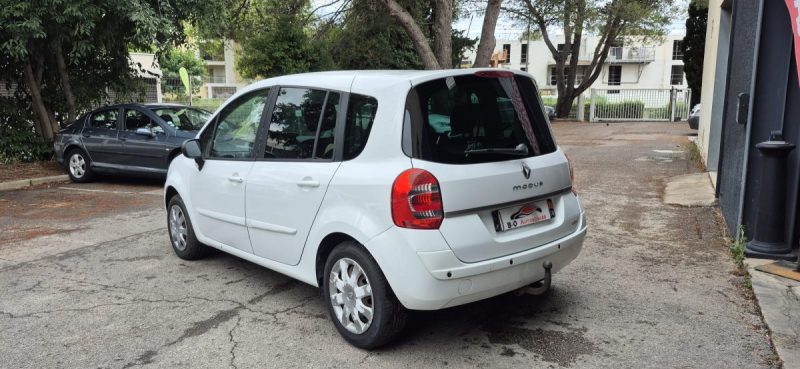 Renault Modus phase 2 1.5l Dci 85ch, *Clim auto*, *Attelage*, *Idéale jeune conducteur*