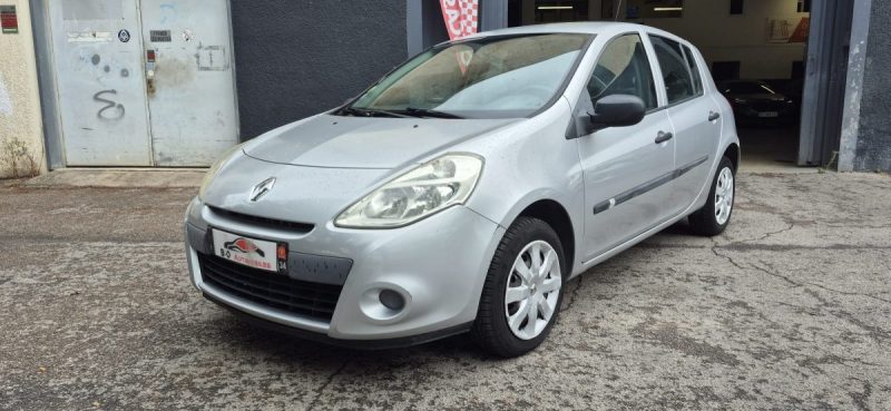 Renault Clio III 1.2l i 16V Authentique 75ch, phase 2, Idéale jeune conducteur*, *Faible kilométrage