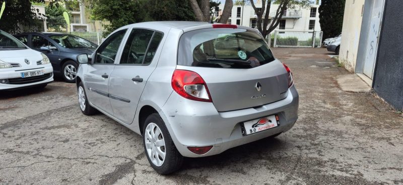 Renault Clio III 1.2l i 16V Authentique 75ch, phase 2, Idéale jeune conducteur*, *Faible kilométrage