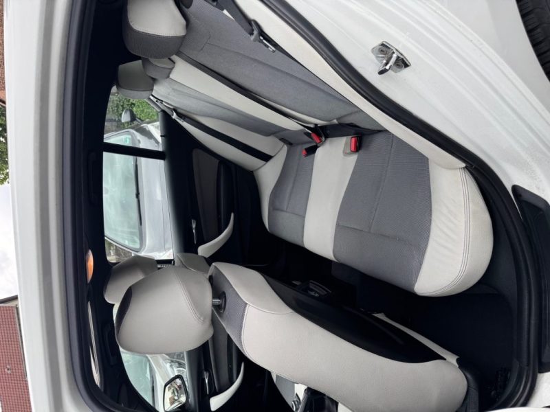 BMW  SERIE 1 F20  118I 170CV 