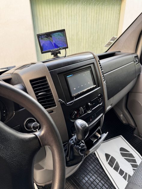 Mercedes Sprinter – Véritable porte-voiture – Treuil neuf – Double caméra État exceptionnel