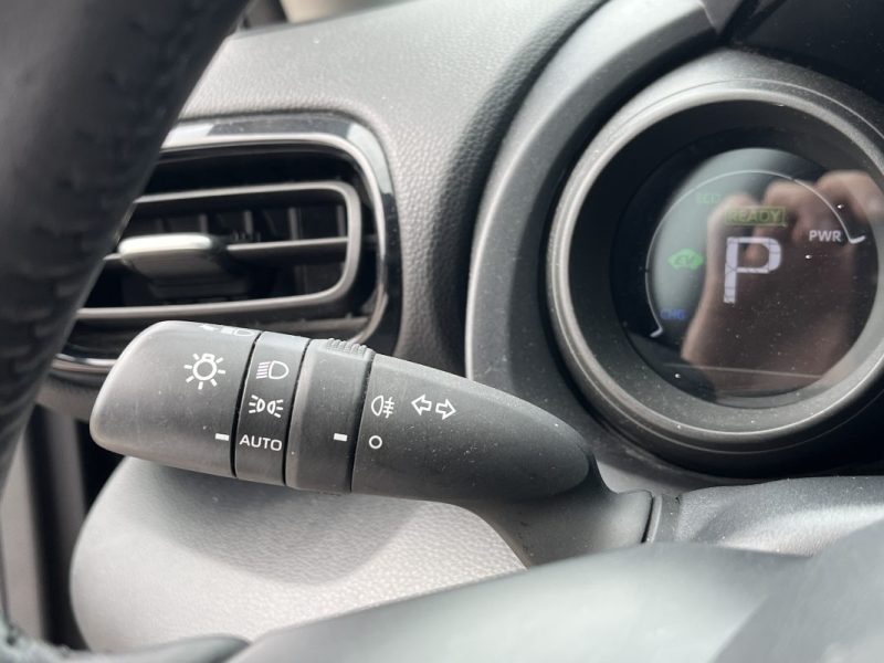 TOYOTA YARIS CROSS 1.5 116h Dynamic Business TVA Récupérable2023