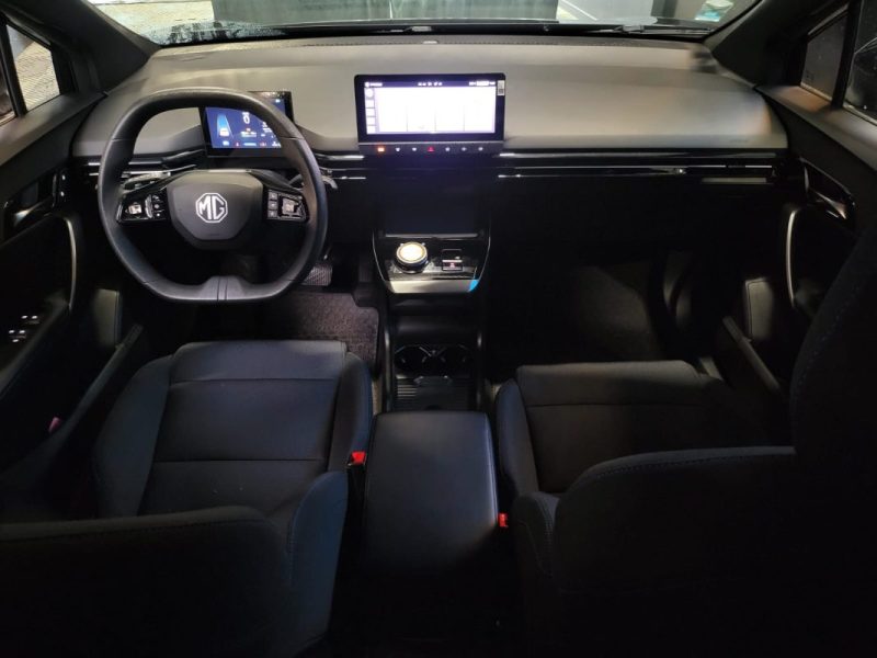 MG MG4 170 CH 51Kwh 2WD STANDARD