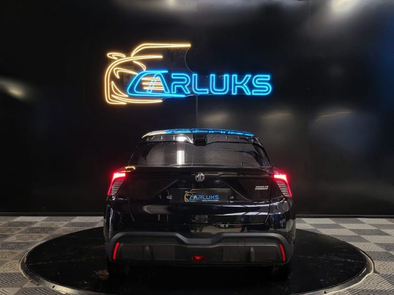 MG MG4 170 CH 51Kwh 2WD STANDARD