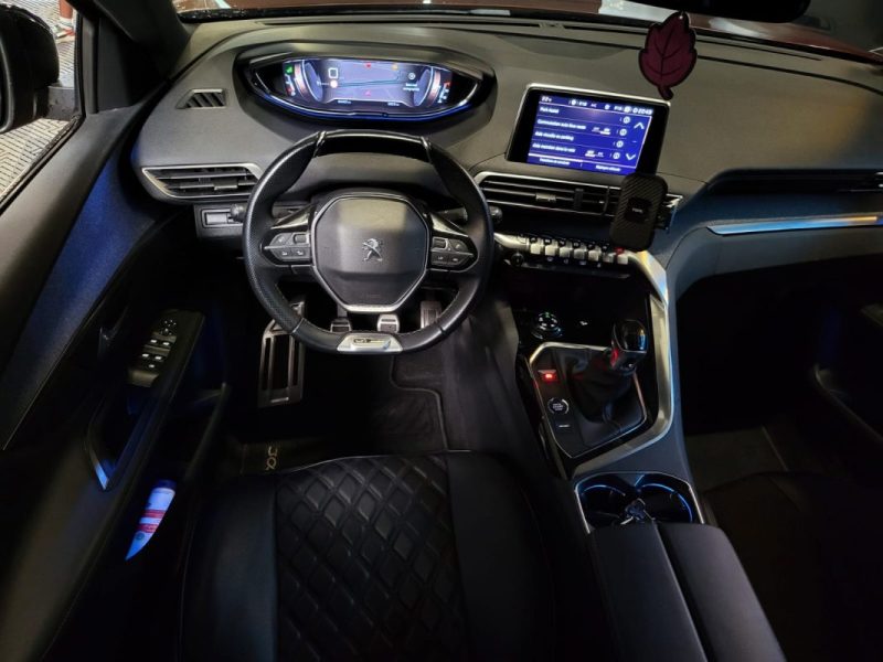 PEUGEOT 3008 1.5 BlueHDi 130ch GT LINE / GRIP CONTROL + ENTRETIEN COMPLET+ APPLE CARPLAY /