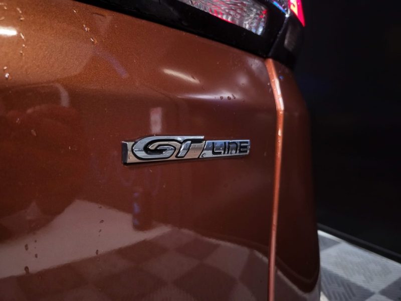 PEUGEOT 3008 1.5 BlueHDi 130ch GT LINE / GRIP CONTROL + ENTRETIEN COMPLET+ APPLE CARPLAY /