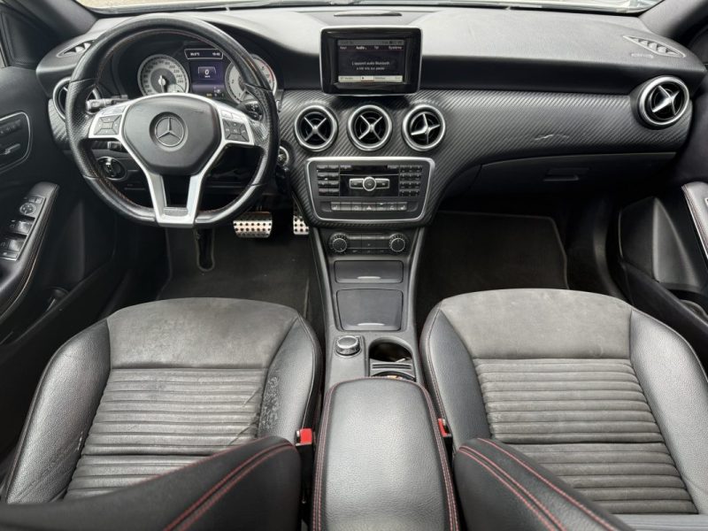 MERCEDES CLASSE A AMG LINE 136cv