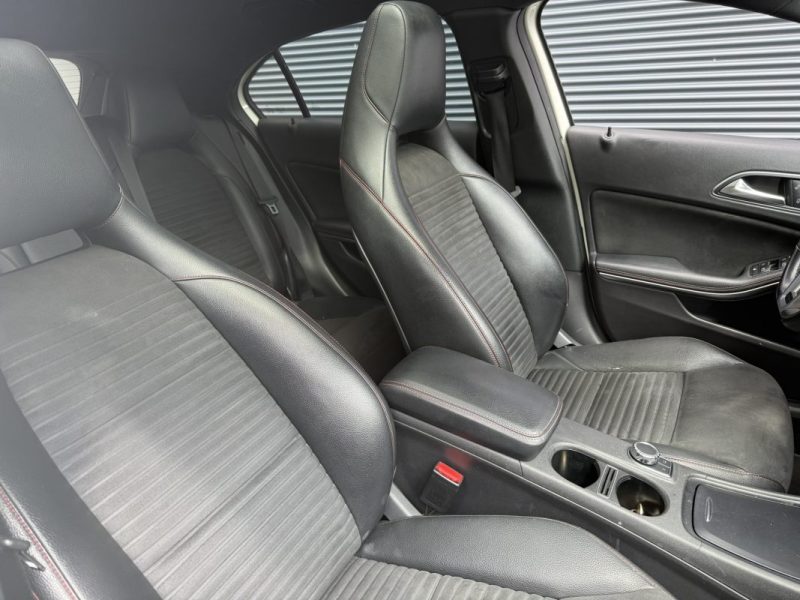 MERCEDES CLASSE A AMG LINE 136cv