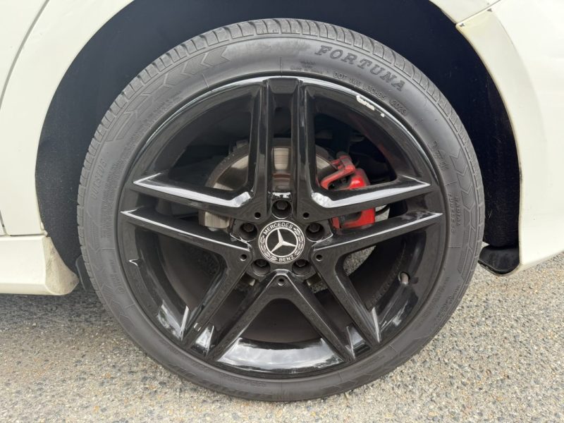 MERCEDES CLASSE A AMG LINE 136cv