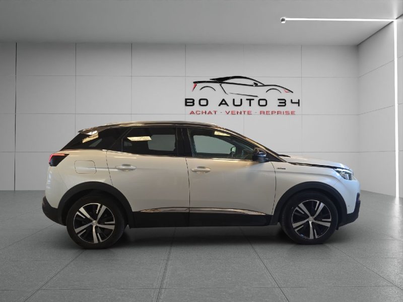 PEUGEOT 3008 2018