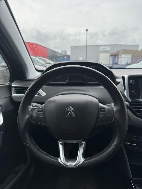 PEUGEOT 2008 2016