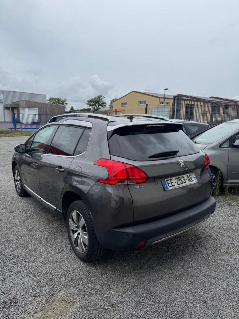 PEUGEOT 2008 2016