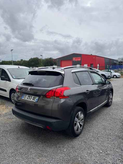 PEUGEOT 2008 2016